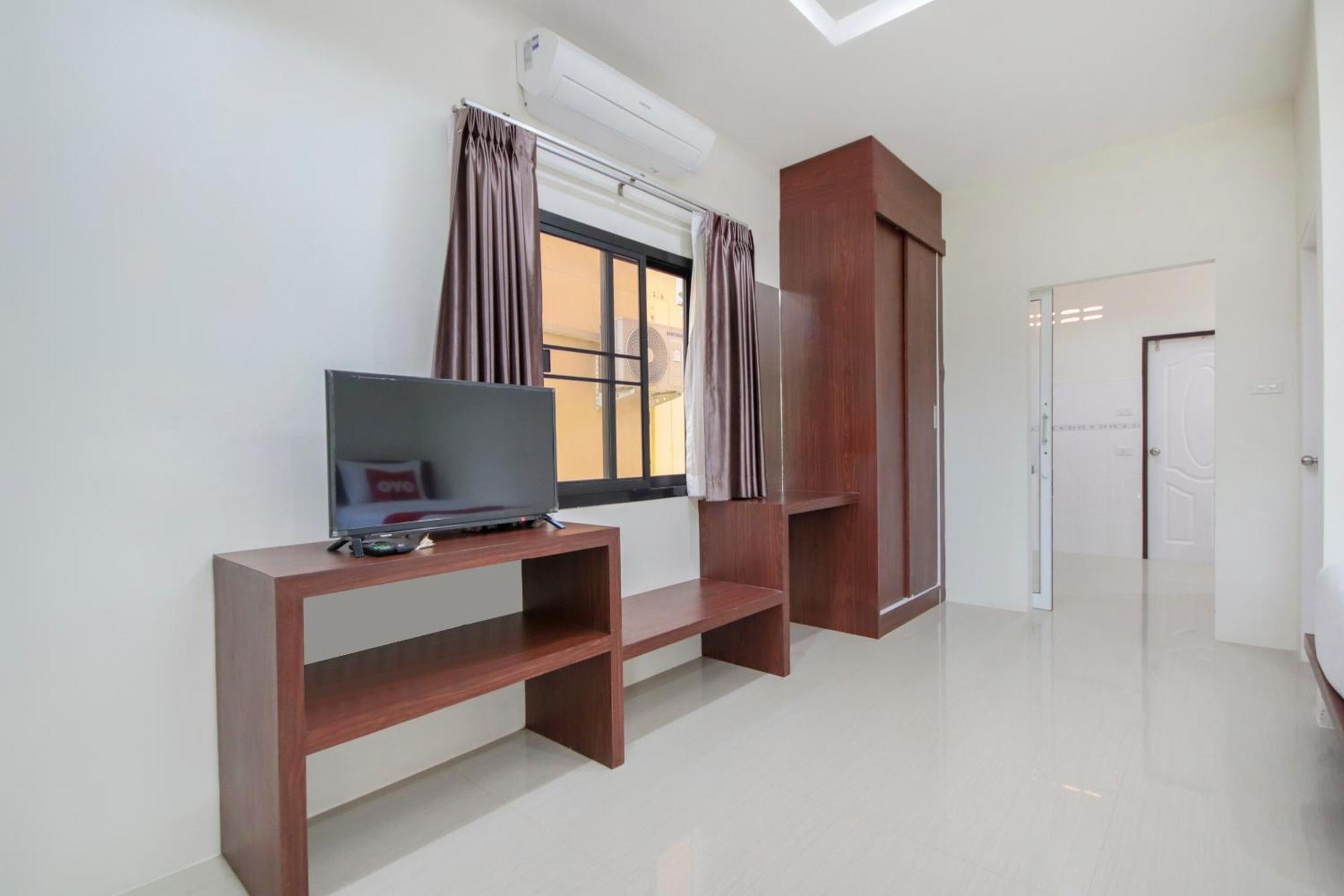 Hotel Oyo 1122 Napas House 2*